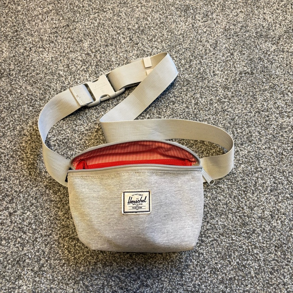Herschel Supply Company Light Gray Belt Bag - Picture 8 of 8
